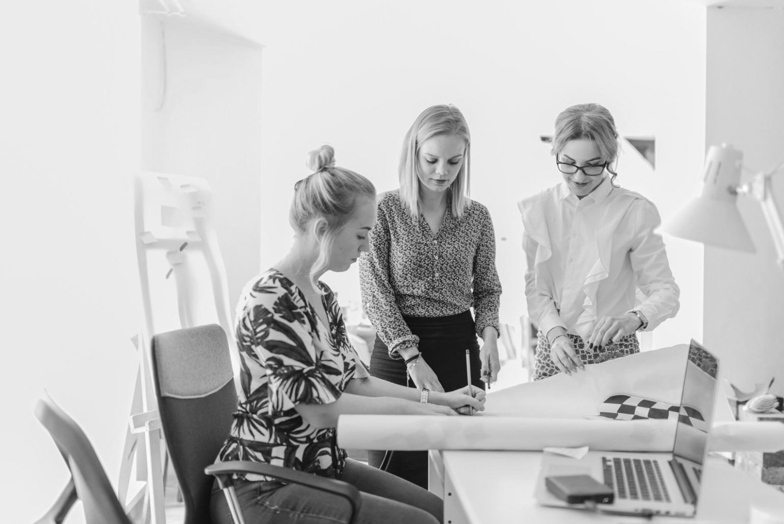 Analiză financiară și planificare strategică pentru stabilitate pe termen lung