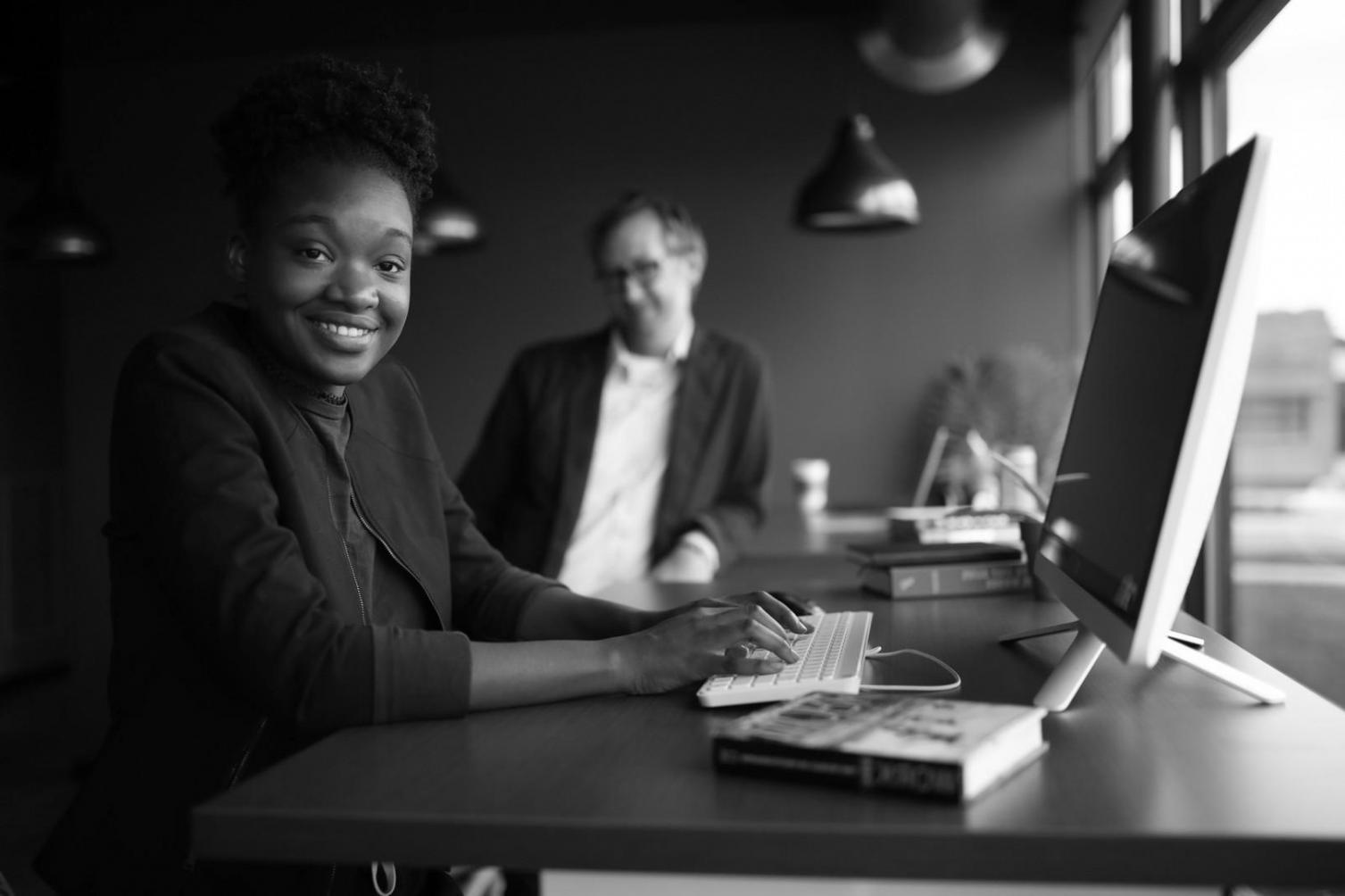 Dashboard cu indicatori cheie pentru stabilitate financiară