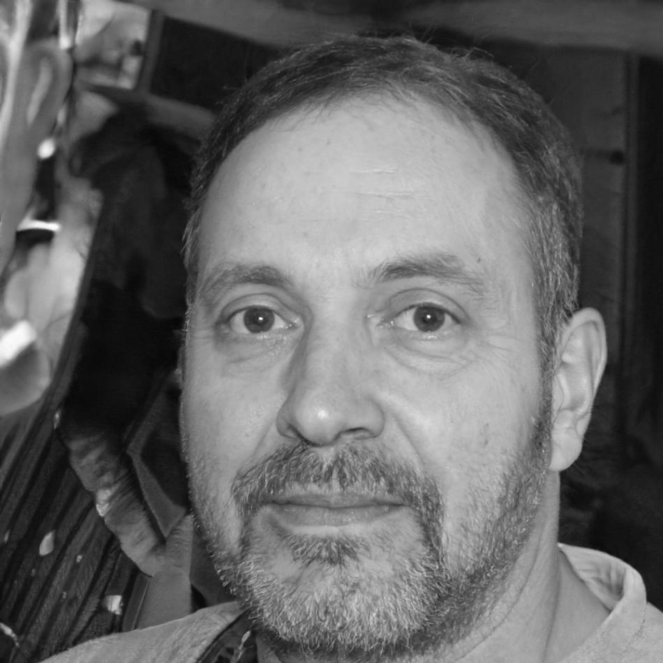 Portret mentor Traian Cojocariu