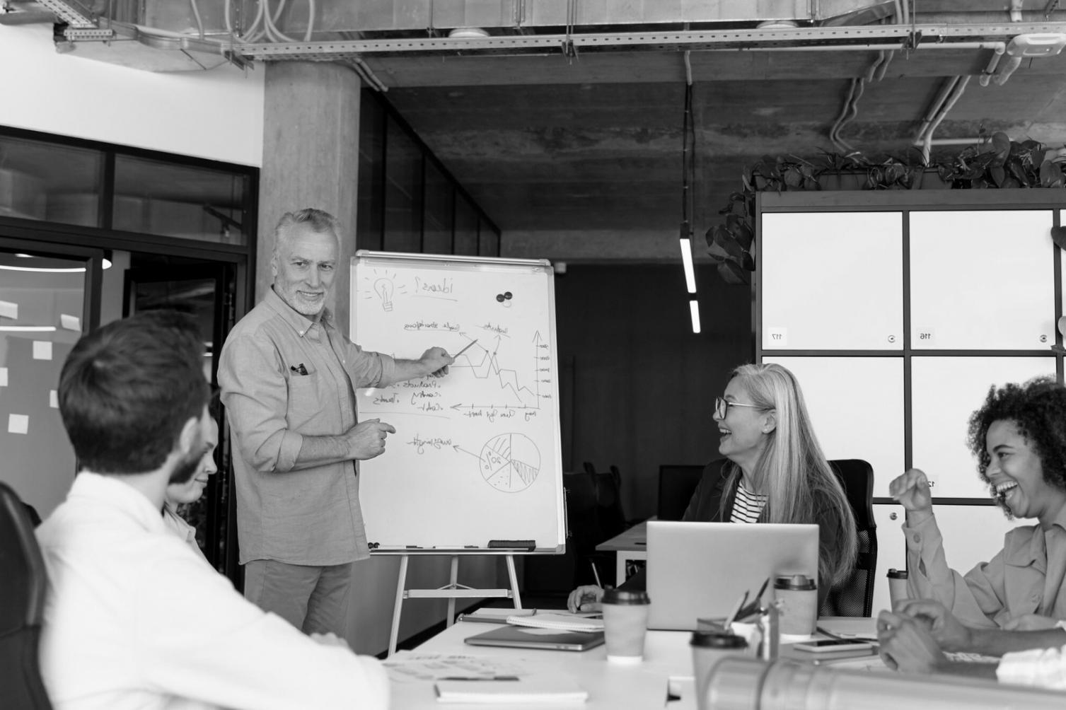 Sesiuni practice de management financiar și stabilizare pe termen lung